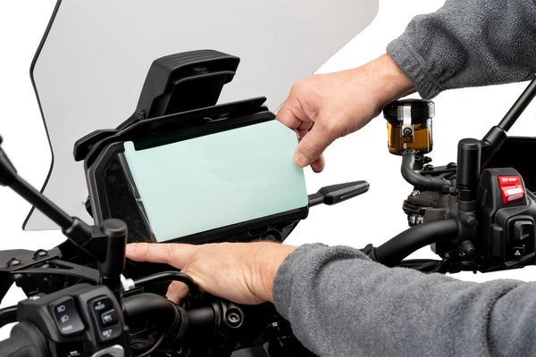 Puig DASHBOARD PROTECTOR YAMAHA T-MAX 560 22'- C/CLEAR